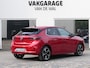 Opel Corsa 1.2 Elegance | Panoramadak | Achteruitrijcamera | Half leder | Stuur-/Stoelverwarming | LED | Lichtmetalen velgen | Climate Control | Apple-/Android Carplay | Cruise Control
