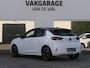 Opel Corsa 1.2 Elegance | Panoramadak | Achteruitrijcamera | Half leder | Stuur-/Stoelverwarming | LED | Lichtmetalen velgen | Climate Control | Apple-/Android Carplay | Cruise Control