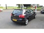Volkswagen Golf 1.6 Optive 4