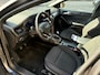 Ford Focus 1.0 EBH ST LINE X