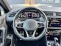 Volkswagen Tiguan 1.4 TSI eHybrid R-Line Business+ | Black style | IQ Light | Stoel-stuur verw | Camera | SOH 91% | Rijklaar + nieuwe apk