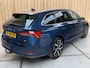 Skoda Octavia Combi 1.4 TSI iV PHEV Business Edition Plus Apple CarPlay/Android Auto | Achteruitrijcamera | Adaptieve cruise control | Climate control | Dodehoek detectie | LED verlichting | Parkeersensoren voor en achter | Trekhaak