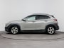 Hyundai Kona 1.6 GDI HEV FASHION DESIGN | NAVI | CLIMA | CRUISE | CAMERA | 18'' LM VELGEN | HUD | HYBRID | AUTOMAAT |