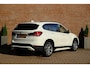 BMW X1 sDrive18i 140pk Aut. Executive Edition - Navigatiesysteem - Achteruitrijcamera - Cruise control - Climate control - Stoelverwarming - Apple CarPlay - Elektrische achterklep - Parkeersensoren
