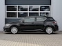 Lexus CT 200h Hybrid | Camera | Navi | Alcantara | Climate control | Cruise control | DAB+ | Trekhaak | Bluetooth
