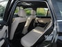 BMW X1 xDrive20i Business NIEUWE MOTOR | Panoramadak | Trekhaak | Bi-Xenon | Cruise Control | Parkeersensoren | NL-Auto |