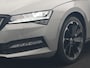 Skoda Superb Combi 1.4 TSI iV Sportline Business PHEV 218pk Dealer O.H. | Panodak | Camera | Canton Audio | Alcantara Sportstoelen Memory & Verwarmd | Sfeerverlichting | Keyless | BLIS | Stuur Verwarmd | Apple Carplay | Crystal LED | Navigatie | DAB | Plug In Hybrid |