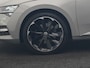 Skoda Superb Combi 1.4 TSI iV Sportline Business PHEV 218pk Dealer O.H. | Panodak | Camera | Canton Audio | Alcantara Sportstoelen Memory & Verwarmd | Sfeerverlichting | Keyless | BLIS | Stuur Verwarmd | Apple Carplay | Crystal LED | Navigatie | DAB | Plug In Hybrid |