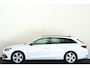 SEAT Leon Sportstourer 1.0 eTSI FR Navi / ACC / CarPlay / Automaat / LED