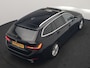 BMW 3-Serie Touring 320e Luxury Line Facelift PHEV Dealer O.H. | Trekhaak Af Fabriek | Panodak | Head Up | Adaptive Cruise | 360 Camera | Lederen Sportstoelen Verwarmd | Sfeerverlichting | Apple Carplay | Keyless | Widescreen Navi | DAB | Plug In Hybrid
