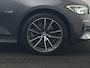 BMW 3-Serie Touring 320e xDrive Sportline PHEV 204pk Dealer O.H | Trekhaak Af Fabriek | Camera | Laser LED | Cruise Control | Lederen Sportstoelen Verwarmd | Keyless | Sfeerverlichting | Apple Carplay | BLIS | Virtual | Navigatie | DAB | 18"L.M | Plug In Hybrid |