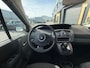 Renault Scenic 2.0-16V Business Line - Airco - Trekhaak - Cruise Control - APK tot Maart 2027