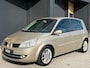 Renault Scenic 2.0-16V Business Line - Airco - Trekhaak - Cruise Control - APK tot Maart 2027