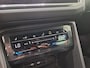 Volkswagen Tiguan 1.5 TSI 3X R-Line Business+Led+Navigatie+Camera+Assist/winter-Pakket = RIJKLAAR !!