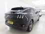 Ford Mustang Mach-E RWD 75 kWh | SOH 93% | 360 Camera | Carplay | Stoel- en stuurverwarming | 1e Eigenaar | Incl. BTW