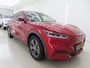 Ford Mustang Mach-E RWD 75 kWh | SOH 92% | Trekhaak | 360 Camera | CarPlay | Bang en Olufsen | Stoel- en stuurverwarming | BTW