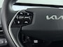 Kia EV6 AIR 58 kWh | NAVI | CLIMA | CRUISE ADAPT. | CAMERA | VERWARMDE VOORSTOELEN | 19'' LM VELGEN | LEDER | PRIVACY GLASS |