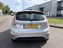 Ford Fiesta 1.0i Style 5-Deurs 66 PK. Zeer zuinige en als nieuw rijdende auto van de tweede eigenaar !!! Distributieriem en waterpomp vervangen !! Slechts 110.000 KM !