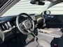 Volvo XC60 T6 Plug-in AWD Ultra Dark / Luchtvering / Trekhaak semi elektrisch /  Panoramadak /