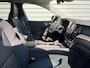 Volvo XC60 T6 Plug-in AWD Ultra Dark / Luchtvering / Trekhaak semi elektrisch /  Panoramadak /
