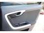 Volvo XC60 2.0T Kinetic | Automaat | Bluetooth | Cruise control | Stoelverwarming | Climate control | Afneembare Trekhaak |