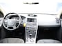 Volvo XC60 2.0T Kinetic | Automaat | Bluetooth | Cruise control | Stoelverwarming | Climate control | Afneembare Trekhaak |
