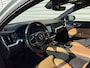 Volvo V60 T6 Plug-in hybrid AWD Plus Dark / Heico velgen / Styling kit / Black Sheep pakket / Stoel ventilatie voor /