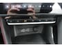 MG MG ZS EV Long Range Luxury 70 kWh / Panoramadak / Camera / Leder / CarPlay / Keyless / 17'' / Stoelverwarming / Dodehoek / DAB / ACC