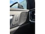 Volvo V60 2.0 T4 R-Design | Trekhaak | Harman Kardon Audio | Achteruitrijcamera | Parkeersensoren | Elektrische Achterklep | Stoelverwarming voor en achter | Parkeerverwarming | DAB | Cruise Control Adaptief | BLIS | Navigatie