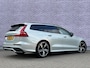 Volvo V60 2.0 T4 R-Design | Trekhaak | Harman Kardon Audio | Achteruitrijcamera | Parkeersensoren | Elektrische Achterklep | Stoelverwarming voor en achter | Parkeerverwarming | DAB | Cruise Control Adaptief | BLIS | Navigatie