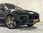 Porsche Cayenne Turbo 4.0 V8