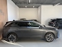 Peugeot 5008 1.2 Hybrid 145 GT 7p - PANORAMADAK - 360 CAMERA - 19 INCH - STOELVERWARMING - APPLE CARPLAY
