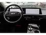 Kia EV6 Light Edition 58 kWh / SOH 100% / Camera / Navigatie / Keyless / 19'' / DAB  / Stuur+Stoelverwarming / Dodehoek / ACC