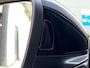 Volkswagen T-Roc 1.5 TSI Life Business Business R [Pano | Trekhaak | Keyless | Beats by dre | StoelVW | Dealer OH]