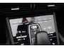 Porsche Cayenne Coupé 3.0 E-Hybrid / Trekhaak / Panoramadak / 360Camera / Head-up / Achterasbesturing / Softclose / 21'' / Matrix LED / Luchtvering / Sportdesign+Chrono / Dodehoek / DAB / Cruise Control