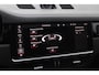 Porsche Cayenne Coupé 3.0 E-Hybrid / Trekhaak / Panoramadak / 360Camera / Head-up / Achterasbesturing / Softclose / 21'' / Matrix LED / Luchtvering / Sportdesign+Chrono / Dodehoek / DAB / Cruise Control