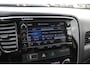 Mitsubishi Outlander 2.0 Instyle 7p. / Trekhaak / Camera / Leder / Navigatie / 18'' / Keyless / Stoelverwarming / Cruise Control