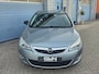 Opel Astra 1.6 Cosmo Plus Automaat – Ambient light / Climate & Cruise / ZGAN Banden