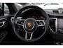 Porsche Macan 2.0 / Panoramadak / Camera / Luchtvering / Sportdesign+Chrono / 21'' / Adaptieve stoelen / CarPlay / Bose / DAB / Stoelverwarming / ACC