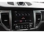 Porsche Macan 2.0 / Panoramadak / Camera / Luchtvering / Sportdesign+Chrono / 21'' / Adaptieve stoelen / CarPlay / Bose / DAB / Stoelverwarming / ACC