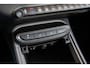 Jeep Avenger 1.2 e-Hybrid Longitude | Adaptive Cruise Controle | Navigatie | Parkeersensoren | LED | Apple Carplay & Android Auto | Airco |
