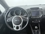 Kia Venga 1.4 CVVT Summer Edition - Navigatie - Camera - Elektr. panoramadak - Climate control - Cruise control - Trekhaak - 12 maanden garantie