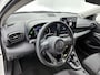 Toyota Yaris 1.5 Hybrid 115 Dynamic 3600,- voordeel!| Carplay | Camera | Adaptive Cruise Control | LM-velgen