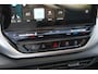 Volkswagen ID.4 Pro 77 kWh | 94,03% SOH | Pano | Massage | Trekhaak | IQ | 360 Camera
