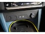 Fiat Grande Panda La Prima 11 kW 44 kWh | Tot 8 Jaar Garantie | Navigatie | Camera | Stoel & Stuurverwarming | Verwarmd voorraam | Apple Carplay & Android Auto | Climate Controle |