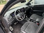 Volkswagen T-Roc 1.5 TSI R-Line Edition Edition | IQ Light | Trekhaak | Camera | ACC | Ergo-active 2025 km 17.000 Nap
