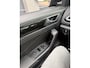 Volkswagen T-Roc 1.5 TSI R-Line Edition Edition | IQ Light | Trekhaak | Camera | ACC | Ergo-active 2025 km 17.000 Nap