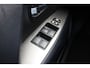Toyota Avensis Wagon 1.8 VVTi Business - Navi, Camera, Clima, Trekhaak