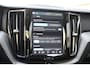Volvo XC60 T6 350PK Plug-in hybrid AWD Plus Bright / Adaptive Cruise control / Elektrische stoelen met geheugen / Stuurverwarming / Stoelverwarming V+A / Panorama schuif-kanteldak / Achteruitrijcamera / Harman Kardon / Elektrisch uitklapbare trekhaak