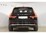 Volvo XC60 T6 350PK Plug-in hybrid AWD Plus Bright / Adaptive Cruise control / Elektrische stoelen met geheugen / Stuurverwarming / Stoelverwarming V+A / Panorama schuif-kanteldak / Achteruitrijcamera / Harman Kardon / Elektrisch uitklapbare trekhaak